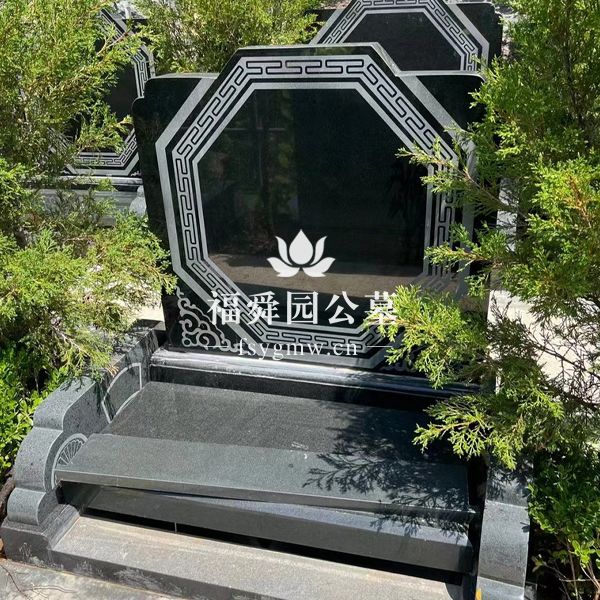 艺术立碑